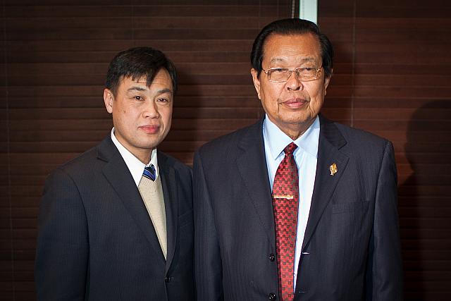 20110201 Nguon Nhel in Quebec-1039